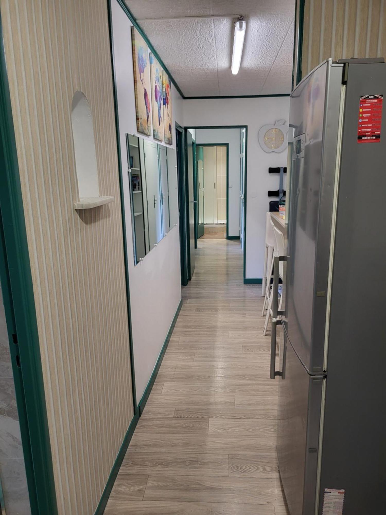 Private Room-3 In Hannana Apartment- 2 Min Walk To Tram 12 Min To Nice Train Station 15 Min To Massena Place Nizza Exterior foto